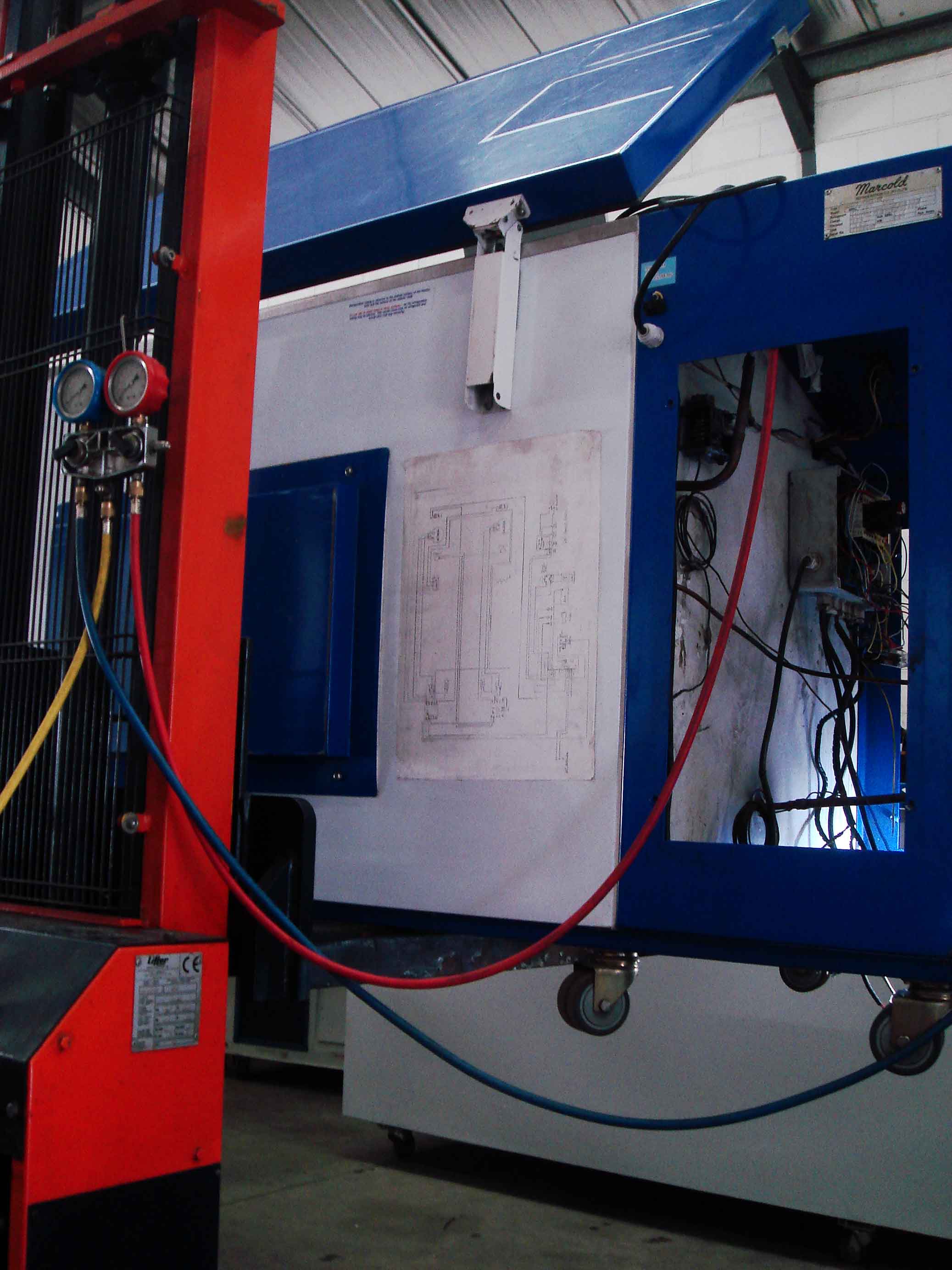 Ultra-low temperature freezer repair by Marcold